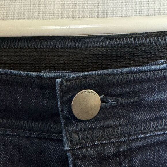 Chico's Blue Straight Leg Jeans Classic Denim 1 M Medium - Picture 3 of 8